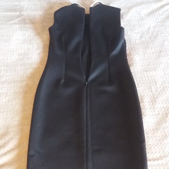 Calvin Klein Women's Scuba Sheath Sleeveless Dress - Color Black - Size 4 - Picture 10 of 16